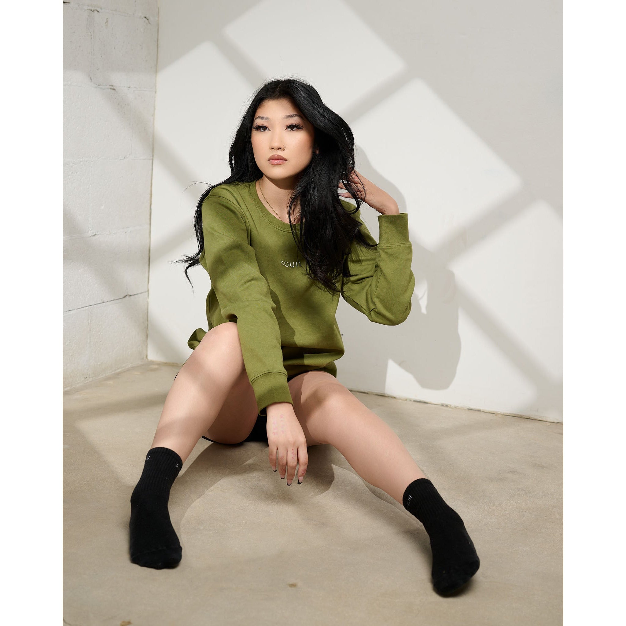 Lafeae Crewneck - KOUII