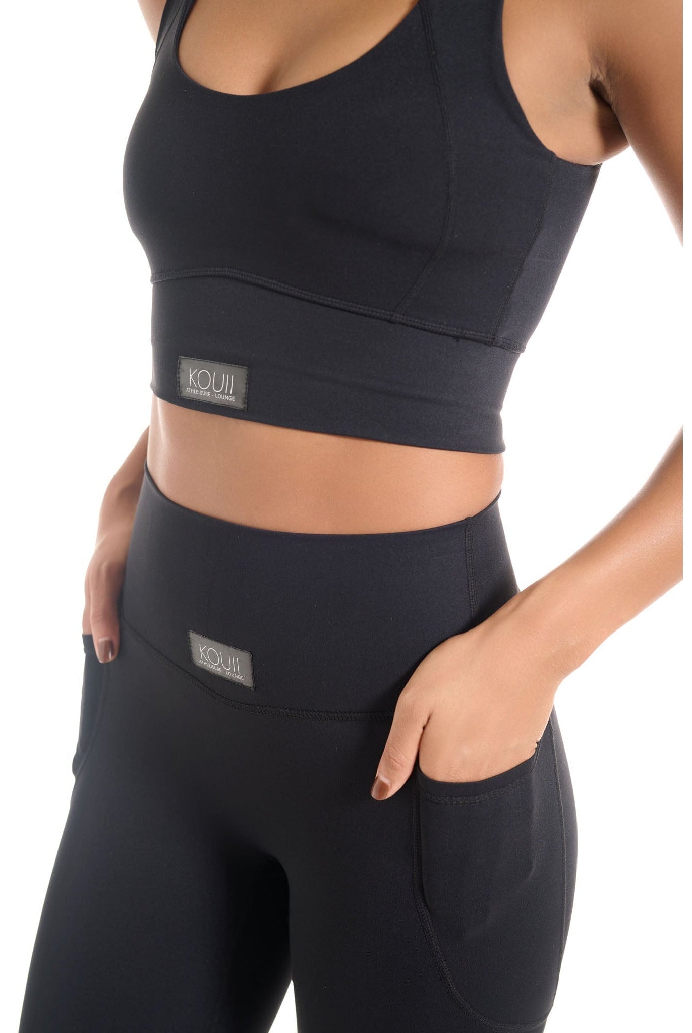 Lí Nuere Satiq Tank - KOUII