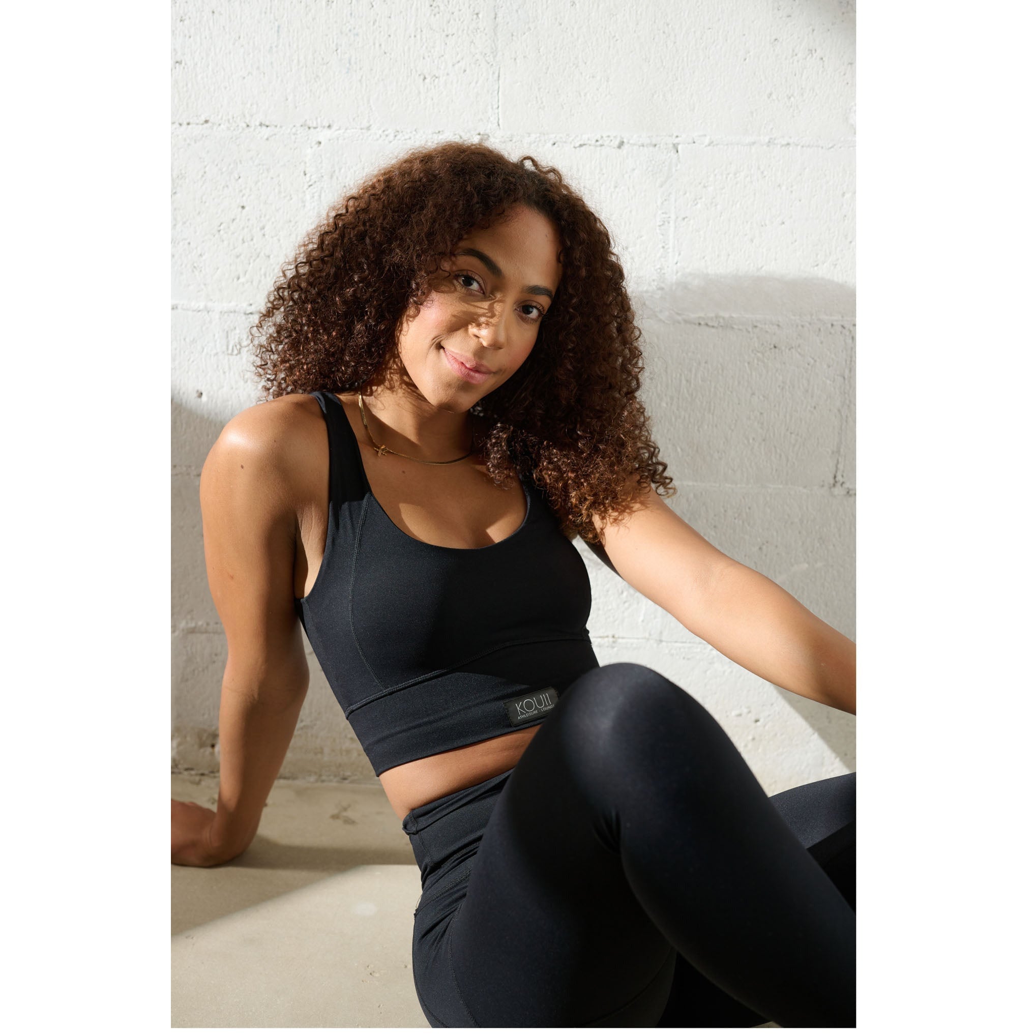 Lí Nuere Satiq Tank - KOUII