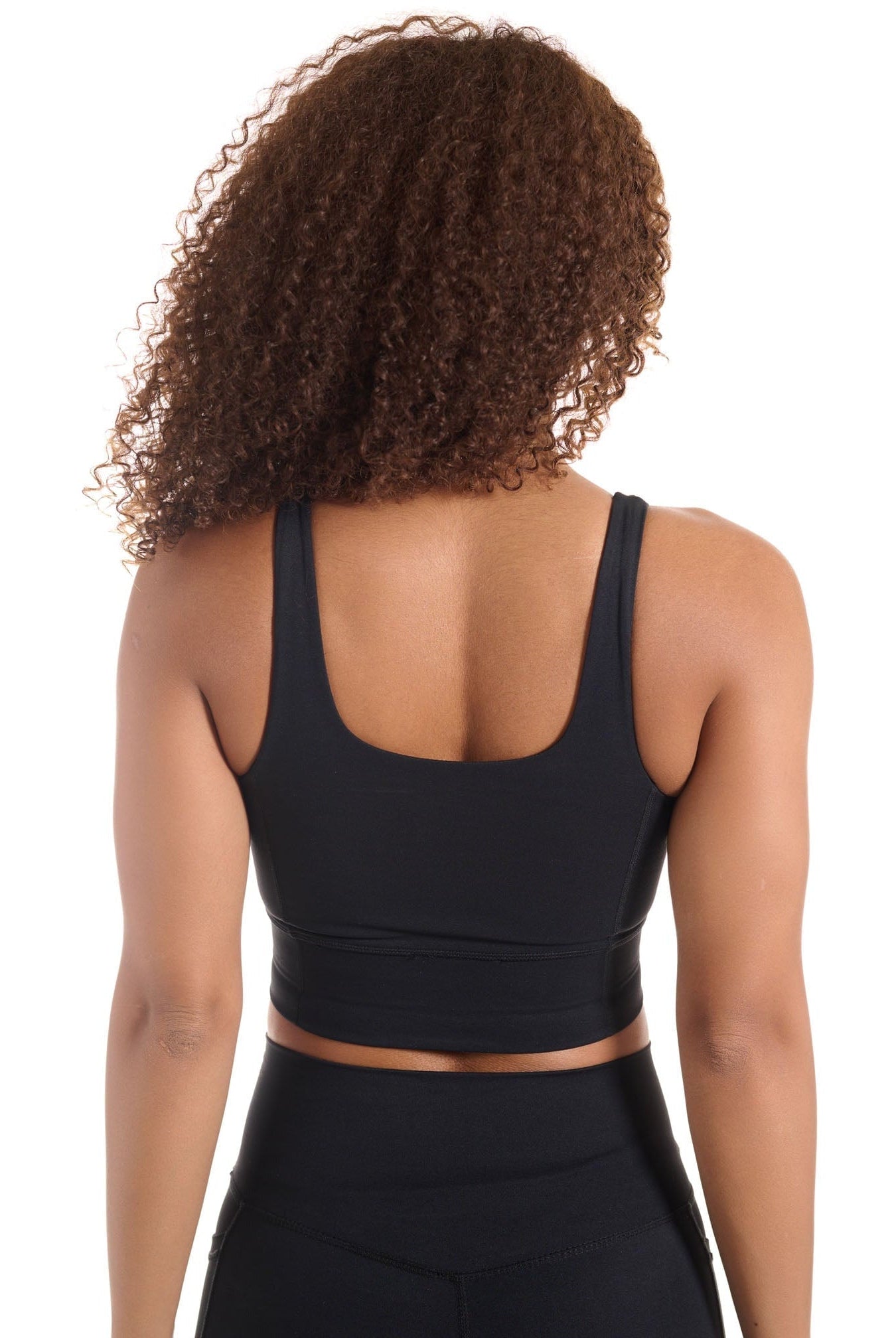 Lí Nuere Satiq Tank - KOUII