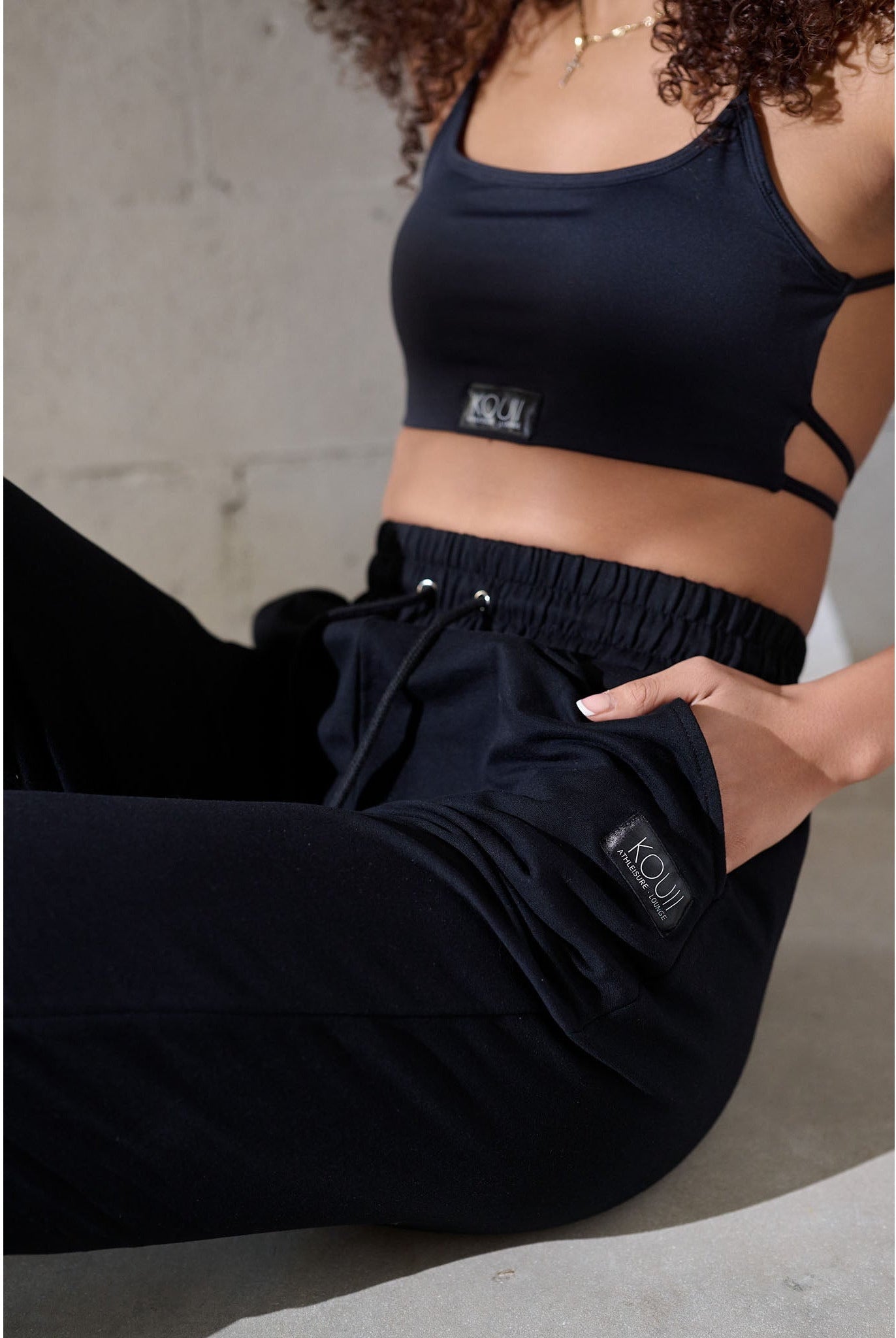 Nocmuena Reā Joggers - KOUII