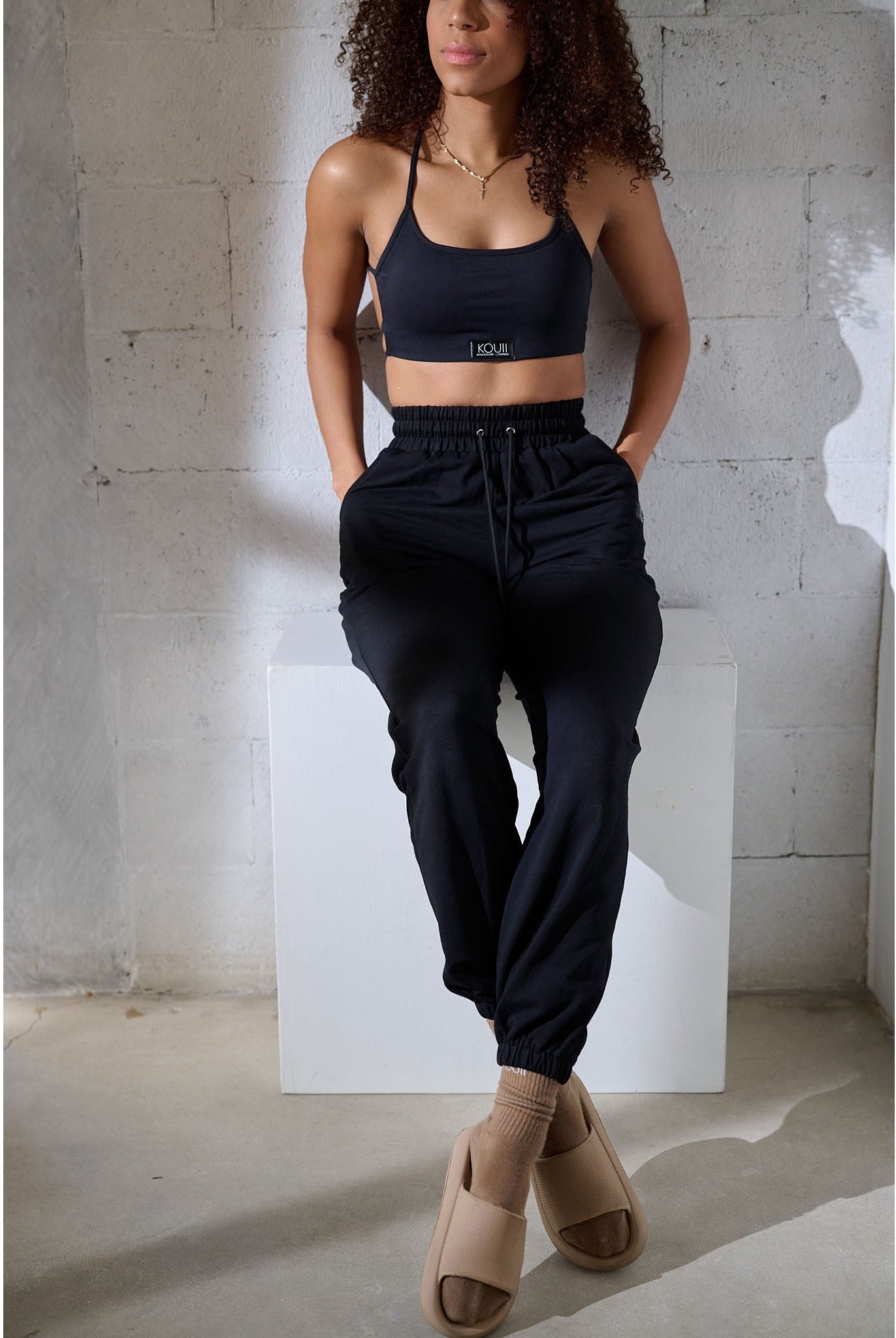 Nocmuena Reā Joggers - KOUII