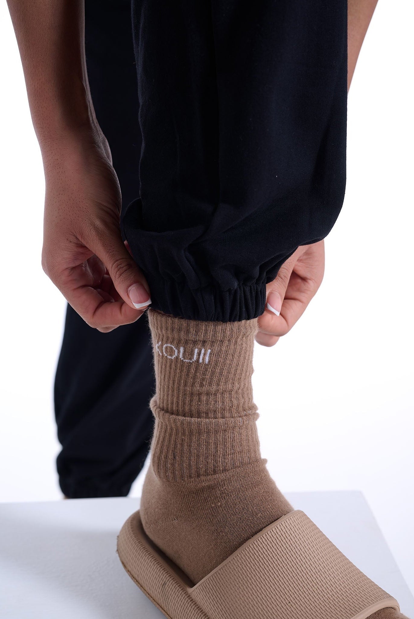 Nocmuena Reā Joggers - KOUII