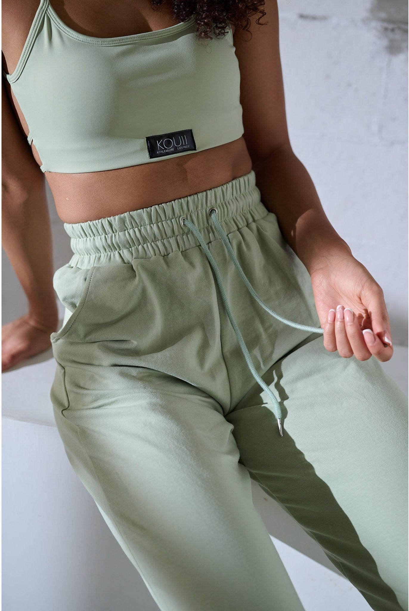 Puesa Lí Reā Joggers - KOUII