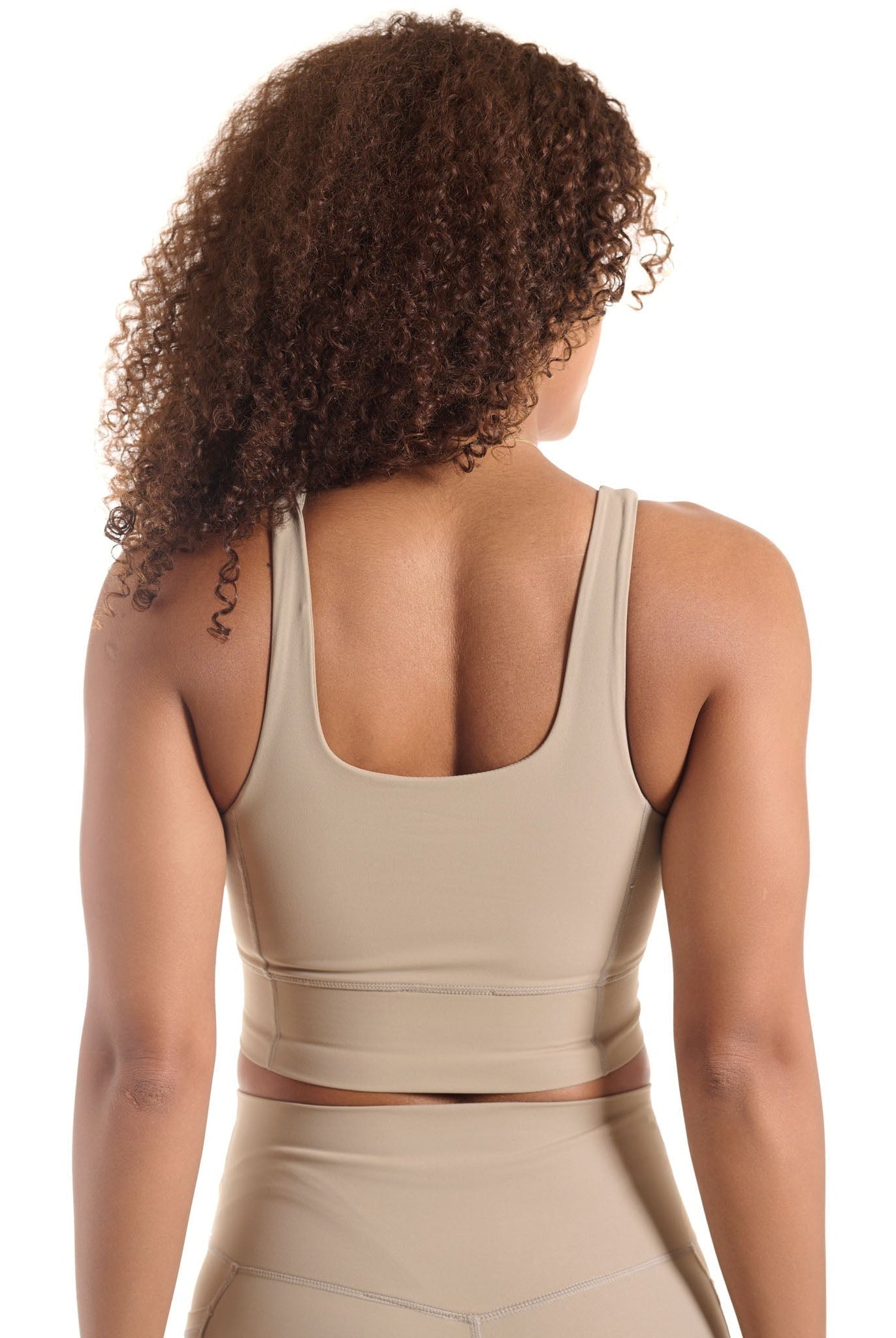 Velsaé Satiq Tank - KOUII