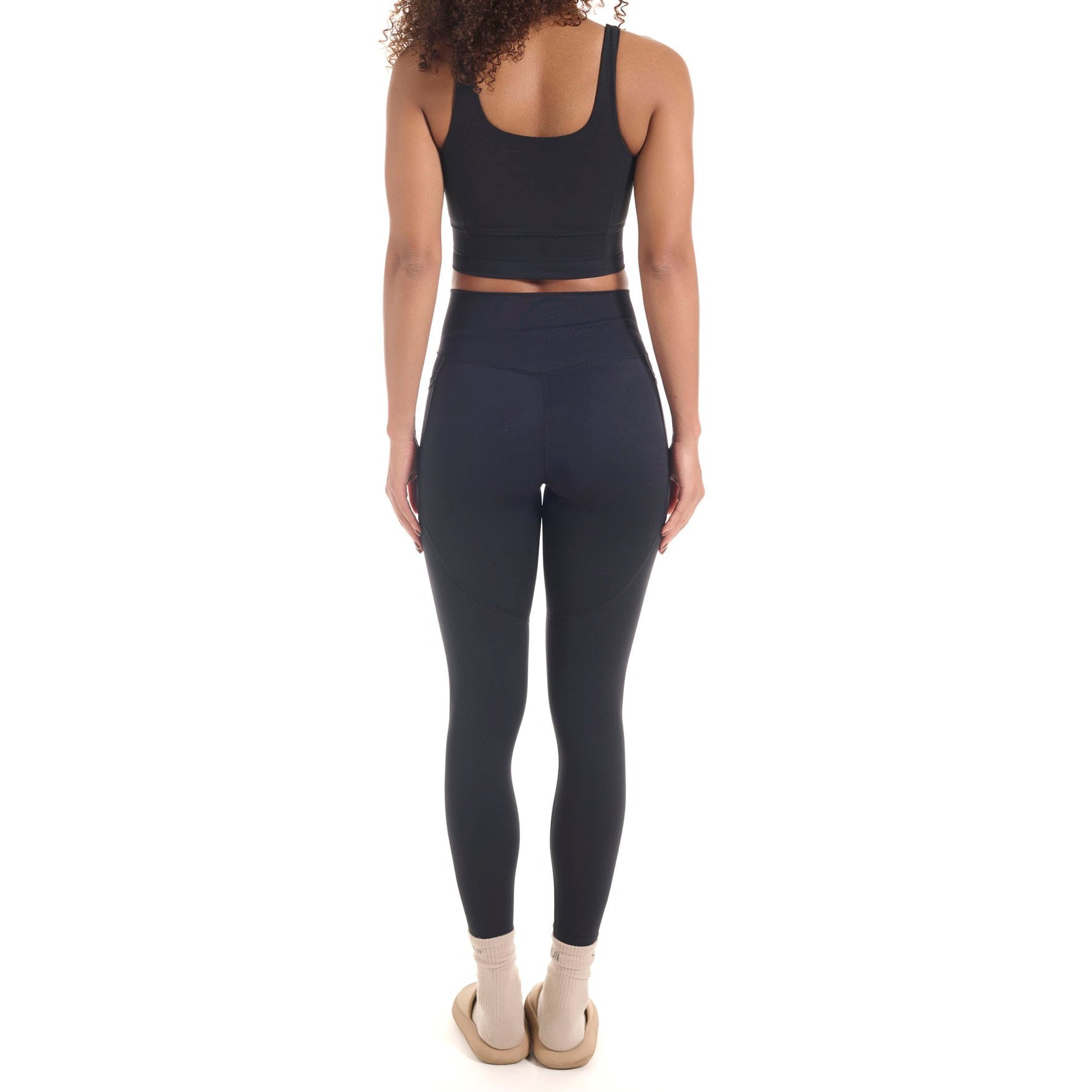 Zevìq Satiq Leggings - KOUII