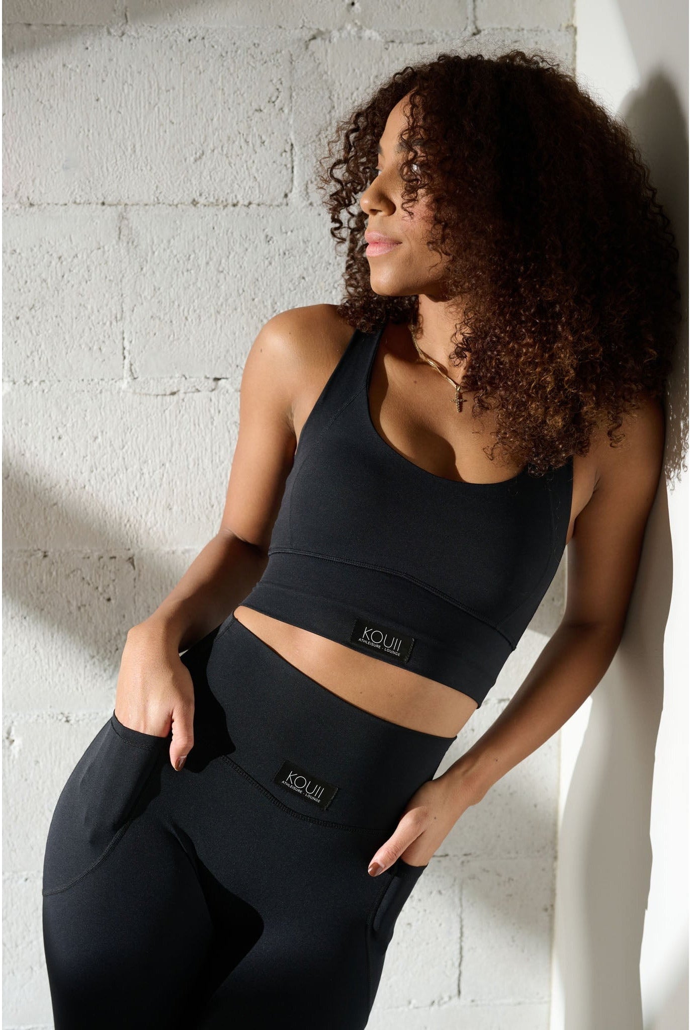 Zevìq Satiq Leggings - KOUII