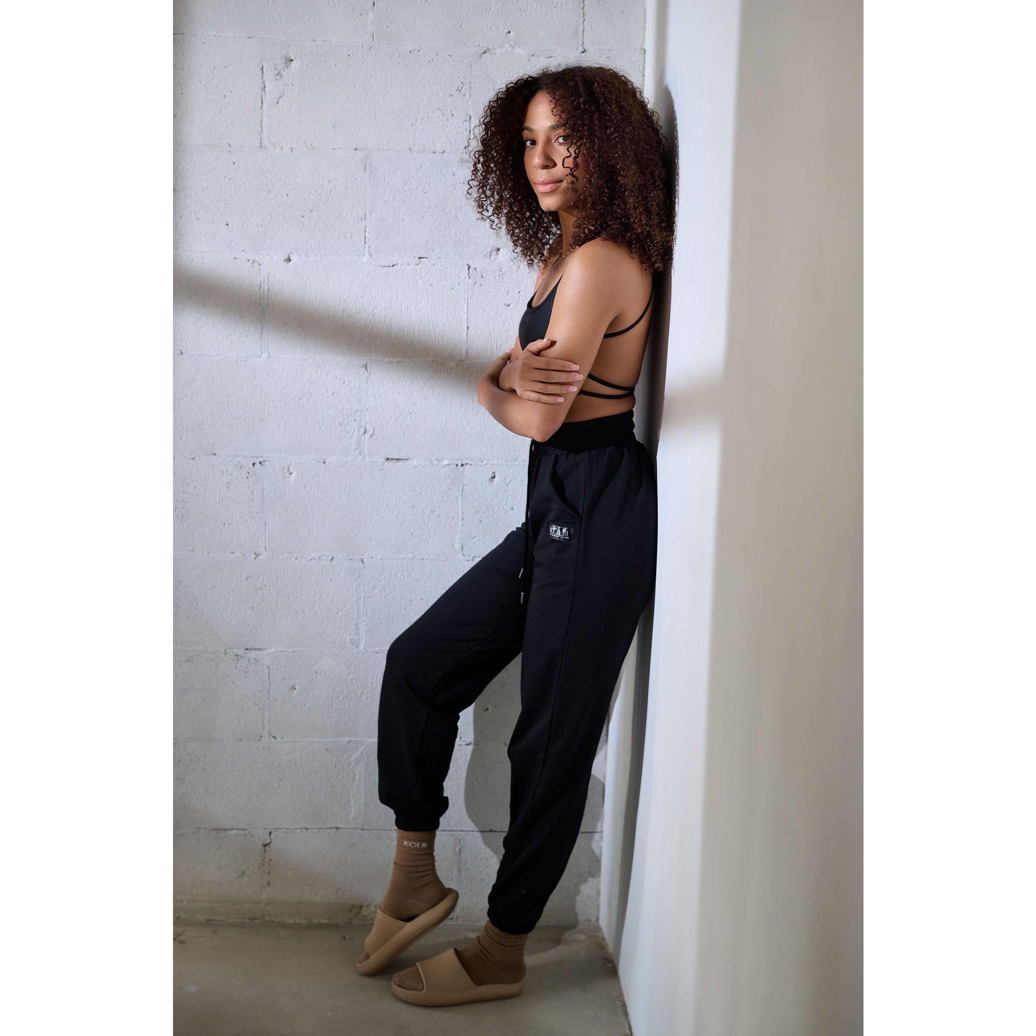 Nocmuena Reā Joggers - KOUII